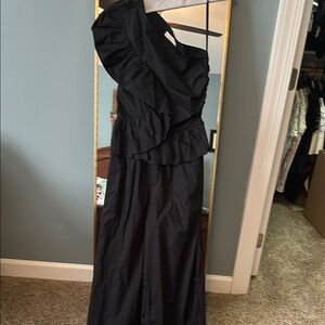 Elegant ULLA JOHNSON one shoulder jumpsuit